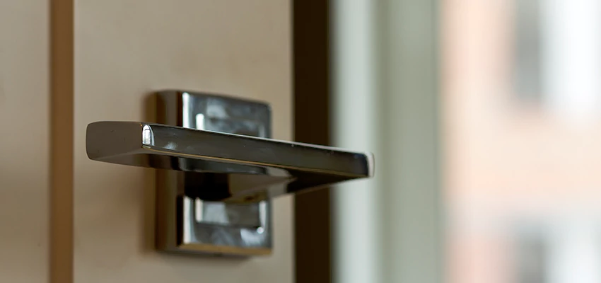 Door Lever Knob Repair in Gonzales, California