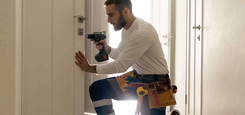 Mailbox Lock Installation Expert in Gonzales, California